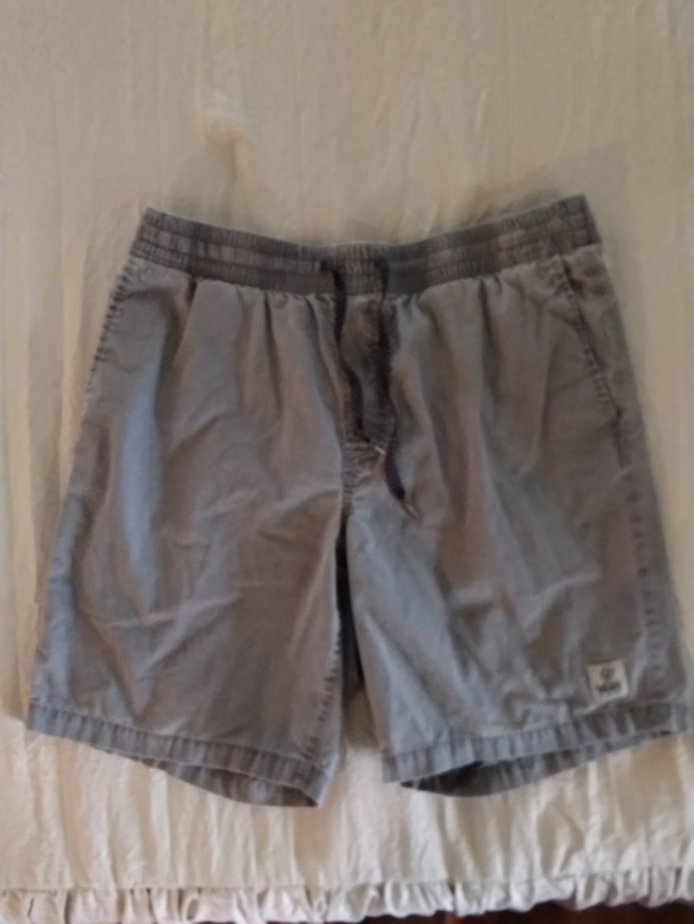 Vans Men's Gray Elastic Waist Drawstring Shorts